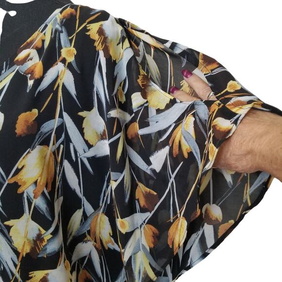 THALIA SODI Women's Blouse Cold Shoulders Multicolor Short Sleeve Size L/G - Picture 2 of 10